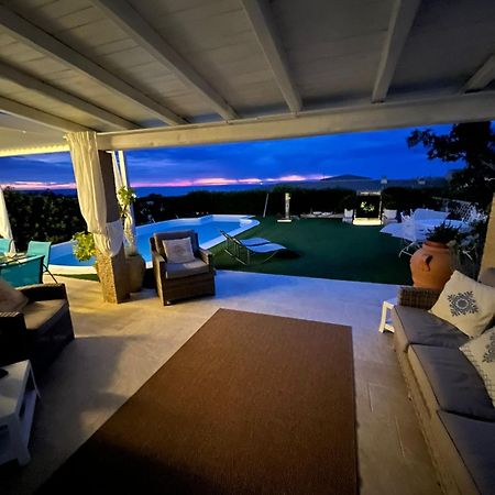 Villa Adel Сан-Теодоро Екстер'єр фото